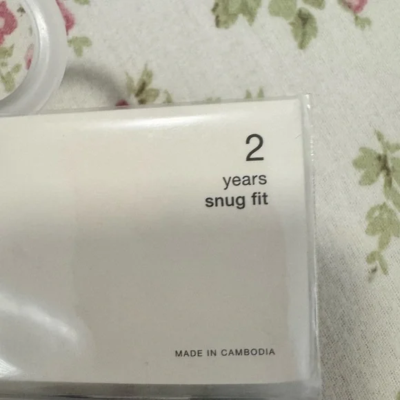 NWT Gap Baby Pj set and socks - Picture 6 of 6